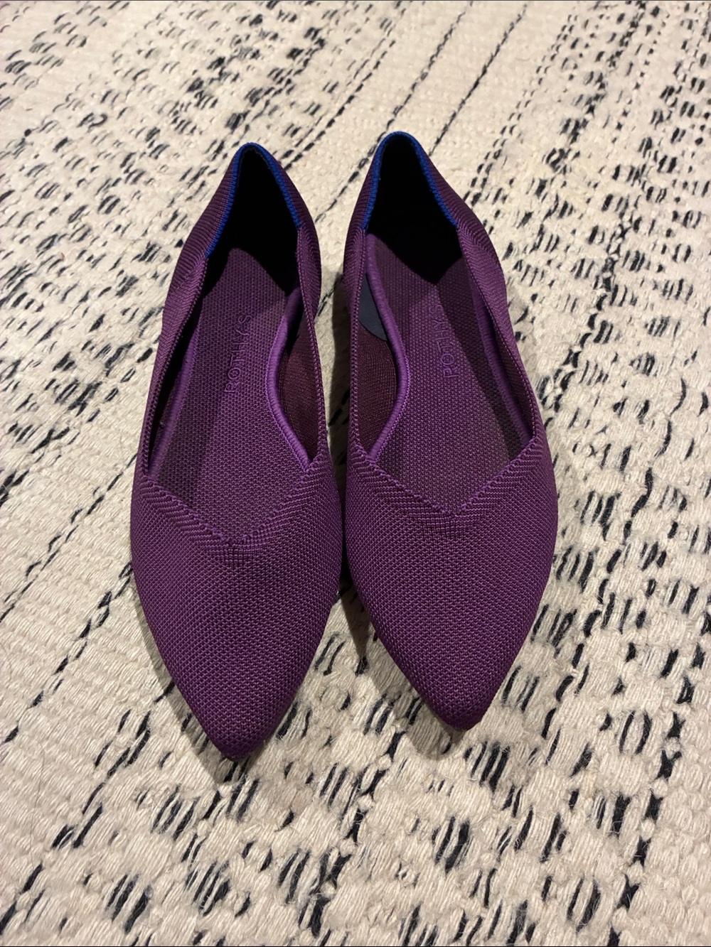 Size 10.5 Women's Pointed Knit Slip-On Flats in Purple